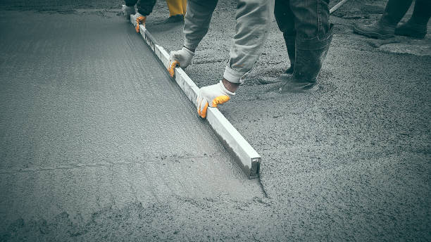 Best Concrete Flooring Contractor  in Fort Riley, KS